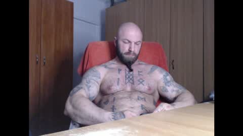 Snapshot of strongivan chatting on 04/10/26, 06:23 StrongIvan online show from 04/10/26, 06:23