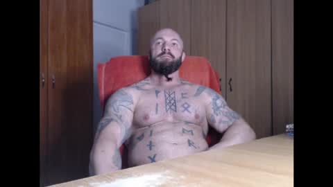 Snapshot of strongivan chatting on 04/30/26, 05:52 StrongIvan online show from 04/30/26, 05:52
