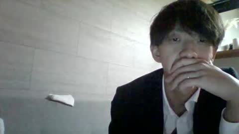 Asian boy online show from 06/10/26, 03:33
