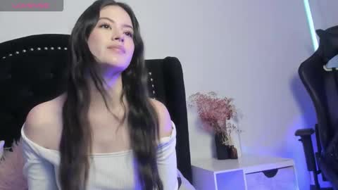 sttrawberry online show from 11/29/25, 09:51