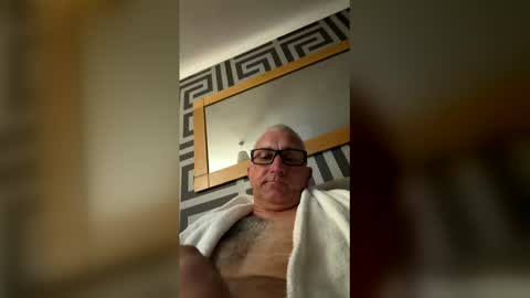 stu788 online show from 04/12/26, 02:05