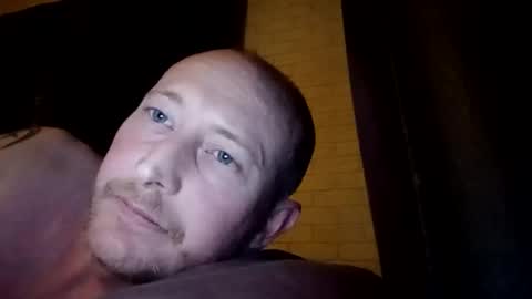 stu_art83 online show from 05/19/26, 01:11