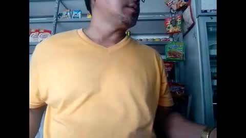 Snapshot of stud45xx chatting on 02/25/25, 02:14 Val online show from 02/25/25, 02:14