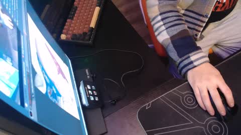 Snapshot of stud69861714 chatting on 12/15/24, 10:07 stud69861714 online show from 12/15/24, 10:07