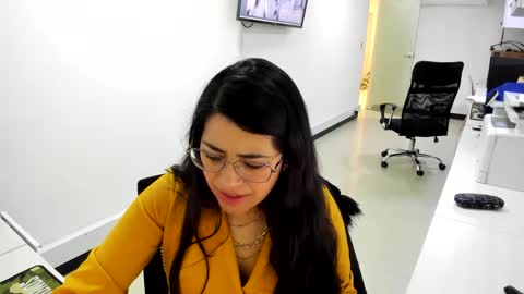 studcb_ online show from 01/30/25, 06:00