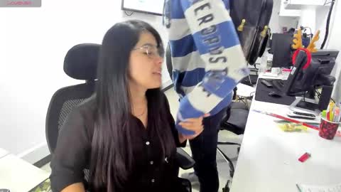 studcb_ online show from 12/15/25, 10:47