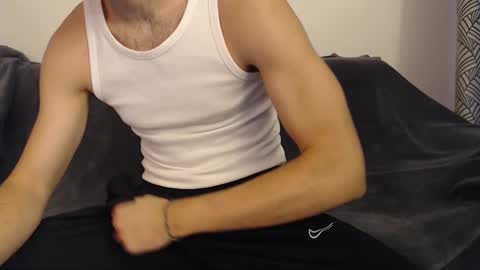 Stud From Paris online show from 12/03/24, 12:27