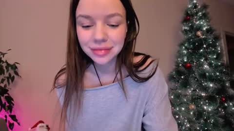 Snapshot of stuffed_cookie chatting on 12/29/24, 03:00 Mary online show from 12/29/24, 03:00