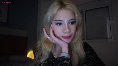 Sofa online show from 04/02/26, 09:34