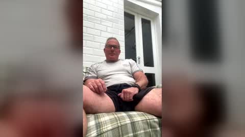 stumpyj2266 online show from 05/13/26, 05:54