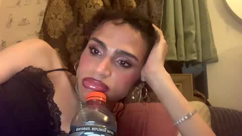 stxllaxcx online show from 10/16/25, 12:06