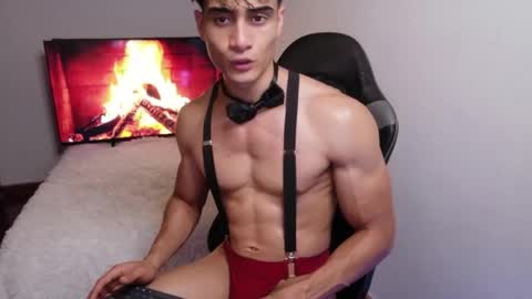 stylish man online show from 06/04/26, 12:49