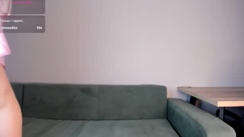 Snapshot of suareiko chatting on 04/04/26, 01:15 Yerim online show from 04/04/26, 01:15