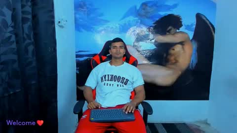 Snapshot of suarez_monkey chatting on 12/05/24, 04:42 suarez monkey online show from 12/05/24, 04:42