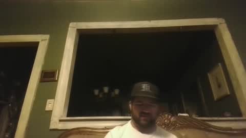 Snapshot of sub_michael41 chatting on 11/18/25, 05:01 sub_michael41 online show from 11/18/25, 05:01