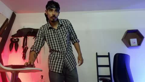 subarashi_ishi69 online show from 04/08/26, 07:14