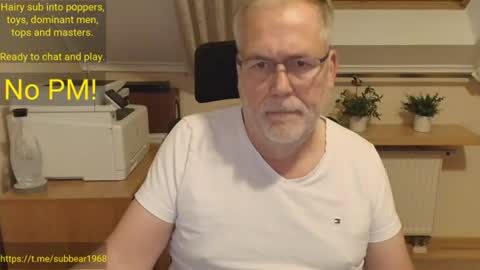 Snapshot of subbear1968 chatting on 06/13/26, 08:29 subbear1968 online show from 06/13/26, 08:29