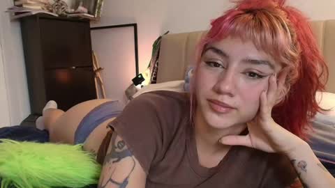 Zoe online show from 05/23/26, 01:33