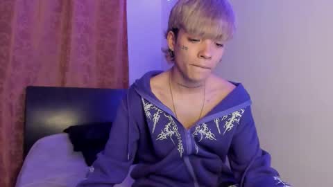 nico online show from 03/26/26, 08:25