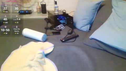 Snapshot of submissivguy chatting on 12/14/24, 04:31 submissivguy online show from 12/14/24, 04:31