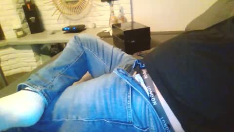 Snapshot of submissivguy chatting on 09/28/25, 06:57 submissivguy online show from 09/28/25, 06:57