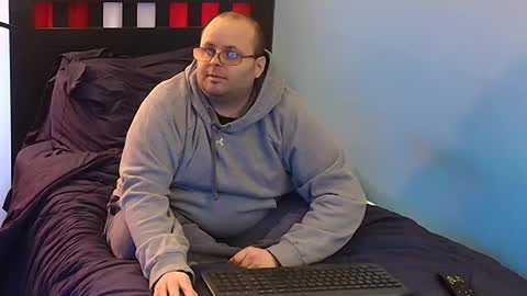 subzero online show from 02/11/25, 04:24