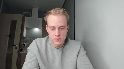 Snapshot of successful_kevin chatting on 10/02/25, 07:21 Kevin online show from 10/02/25, 07:21