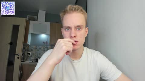 Snapshot of successful_kevin chatting on 11/20/25, 12:38 Kevin online show from 11/20/25, 12:38