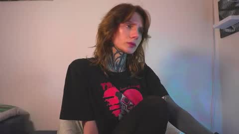succubus_66 online show from 02/04/26, 11:49