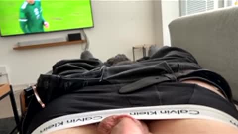 Snapshot of suck_me_bby chatting on 12/14/25, 02:11 suck_me_bby online show from 12/14/25, 02:11