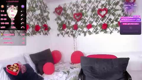 Snapshot of sugar_mom3 chatting on 03/08/25, 05:43 nancy online show from 03/08/25, 05:43