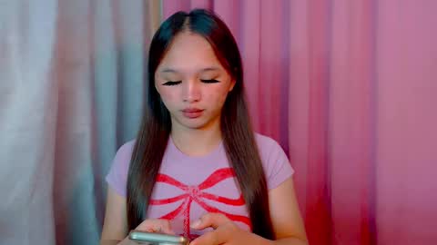 Snapshot of sugar_munch chatting on 02/24/25, 12:30 Cheska online show from 02/24/25, 12:30