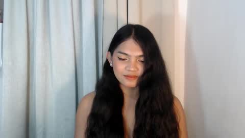 Snapshot of sugar_n_spicex chatting on 01/17/26, 12:59 trisha online show from 01/17/26, 12:59