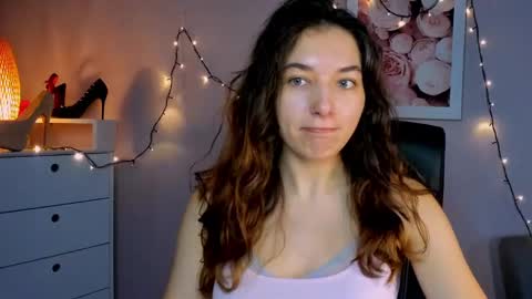 Snapshot of sugar_xmegan chatting on 12/19/24, 02:13 Megan online show from 12/19/24, 02:13