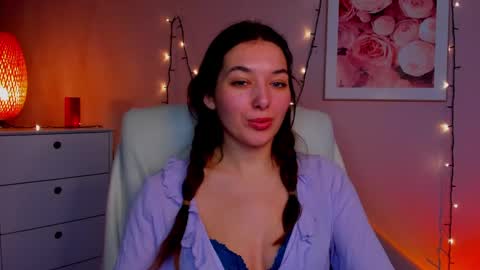 Megan online show from 02/11/25, 08:42