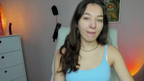 Snapshot of sugar_xmegan chatting on 09/17/25, 05:53 Megan online show from 09/17/25, 05:53