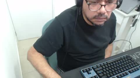 Johnny online show from 04/13/26, 07:08