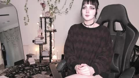 Ella online show from 06/05/26, 06:52