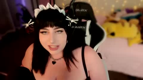 Lucy Love online show from 09/12/25, 09:15