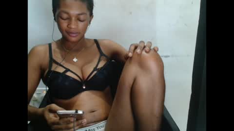 Snapshot of sugarxpussy chatting on 04/05/26, 11:51 sugarxpussy online show from 04/05/26, 11:51