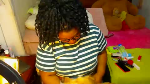 Snapshot of suggarbaby1 chatting on 12/13/24, 07:25 Cami Back in 2 hours online show from 12/13/24, 07:25