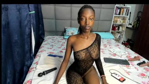 Snapshot of suhaila_suu chatting on 01/06/25, 12:16 suhaila_suu online show from 01/06/25, 12:16