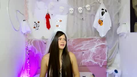 sukilove18 online show from 10/12/25, 11:15