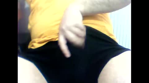 Snapshot of suleyman38 chatting on 02/24/26, 01:31 suleyman38 online show from 02/24/26, 01:31