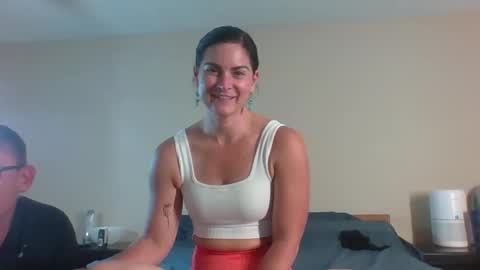 Snapshot of sultrywhispersx chatting on 09/11/25, 08:42 sultrywhispersx online show from 09/11/25, 08:42