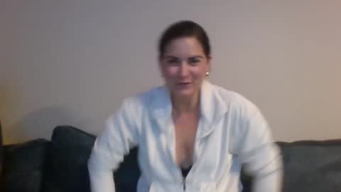 Snapshot of sultrywhispersx chatting on 11/23/25, 10:42 sultrywhispersx online show from 11/23/25, 10:42