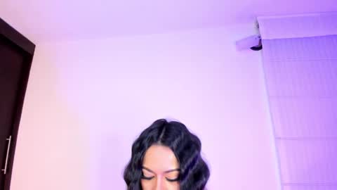 OnlyFans summer holiday online show from 12/17/24, 08:45