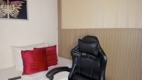 Summer online show from 05/16/26, 12:04