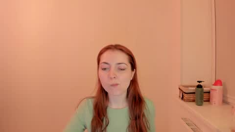 Summer Preston online show from 04/04/26, 08:17