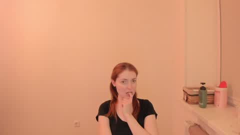 Summer Preston online show from 04/11/26, 07:18